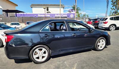 2014 Toyota Camry SE   - Photo 7 - San Diego, CA 92120