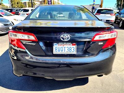 2014 Toyota Camry SE   - Photo 4 - San Diego, CA 92120