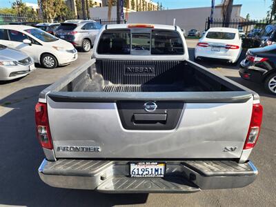 2013 Nissan Frontier SV V6   - Photo 5 - San Diego, CA 92120