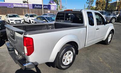2013 Nissan Frontier SV V6   - Photo 6 - San Diego, CA 92120
