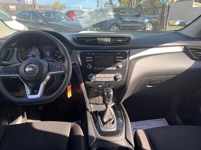 2017 Nissan Rogue Sport S   - Photo 3 - San Diego, CA 92120