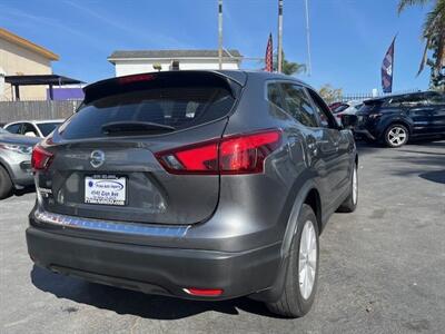 2017 Nissan Rogue Sport S   - Photo 9 - San Diego, CA 92120