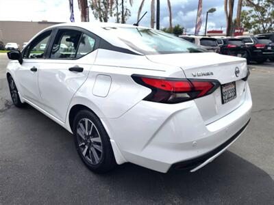 2023 Nissan Versa S   - Photo 2 - San Diego, CA 92120