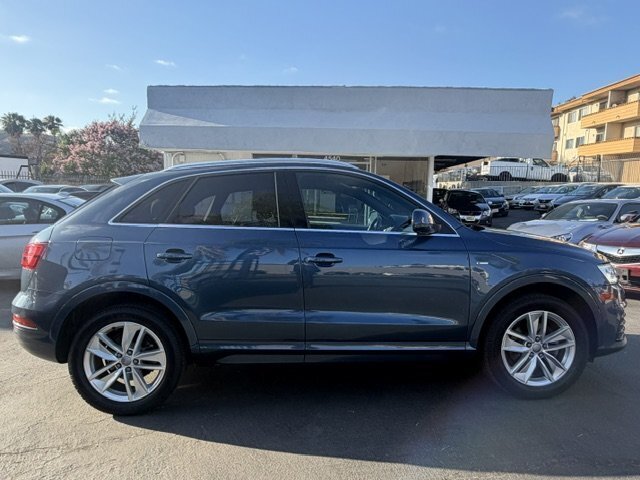 2018 Audi Q3 2.0T quattro Premium  