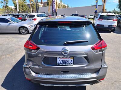 2017 Nissan Rogue S   - Photo 5 - San Diego, CA 92120