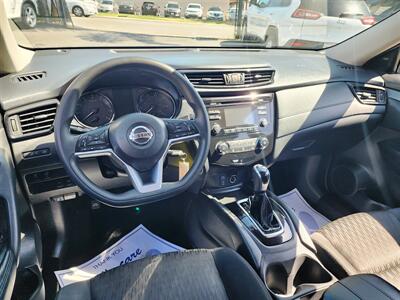 2017 Nissan Rogue S   - Photo 17 - San Diego, CA 92120