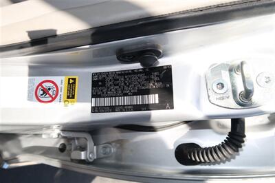 2013 Toyota Highlander Plus - Photo 18 - San Diego, CA 92120