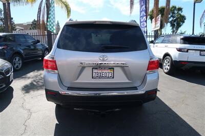 2013 Toyota Highlander Plus - Photo 15 - San Diego, CA 92120