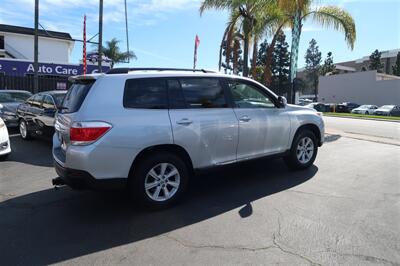 2013 Toyota Highlander Plus - Photo 19 - San Diego, CA 92120