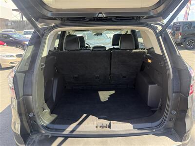2017 Ford Escape SE   - Photo 8 - San Diego, CA 92120