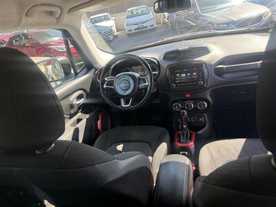 2016 Jeep Renegade Trailhawk   - Photo 11 - San Diego, CA 92120