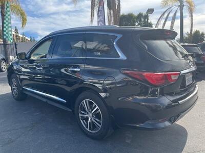 2017 INFINITI QX60 - Photo 14 - San Diego, CA 92120