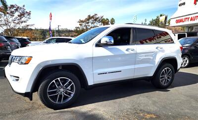 2017 Jeep Grand Cherokee Limited   - Photo 8 - San Diego, CA 92120