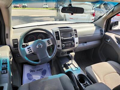 2017 Nissan Frontier SV   - Photo 14 - San Diego, CA 92120
