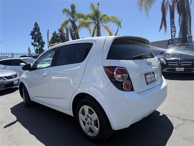 2013 Chevrolet Sonic LS Manual   - Photo 6 - San Diego, CA 92120