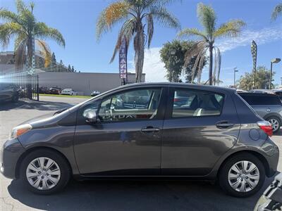 2012 Toyota Yaris 5-Door LE - Photo 4 - San Diego, CA 92120