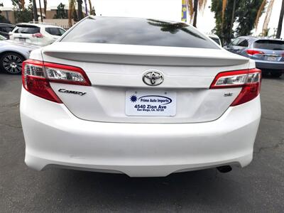 2014 Toyota Camry SE   - Photo 4 - San Diego, CA 92120