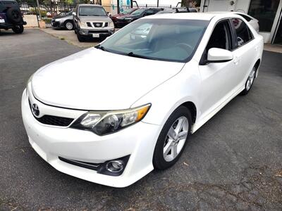 2014 Toyota Camry SE   - Photo 8 - San Diego, CA 92120