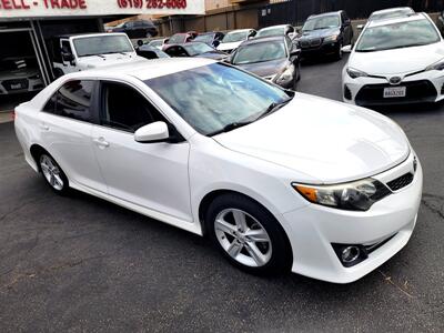 2014 Toyota Camry SE   - Photo 13 - San Diego, CA 92120