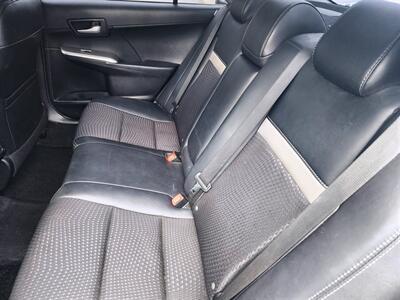 2014 Toyota Camry SE   - Photo 16 - San Diego, CA 92120
