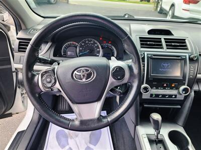2014 Toyota Camry SE   - Photo 19 - San Diego, CA 92120