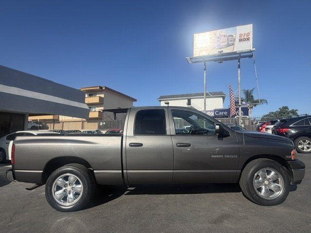 2004 Dodge Ram 1500 SLT  