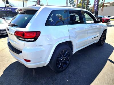 2018 Jeep Grand Cherokee Altitude   - Photo 17 - San Diego, CA 92120