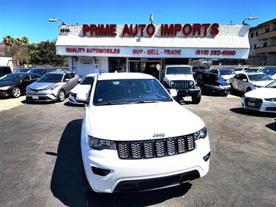 2018 Jeep Grand Cherokee Altitude   - Photo 3 - San Diego, CA 92120