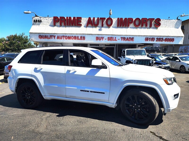 2018 Jeep Grand Cherokee Altitude - Photo 1 - San Diego, CA 92120