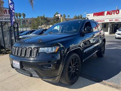2017 Jeep Grand Cherokee Laredo   - Photo 2 - San Diego, CA 92120
