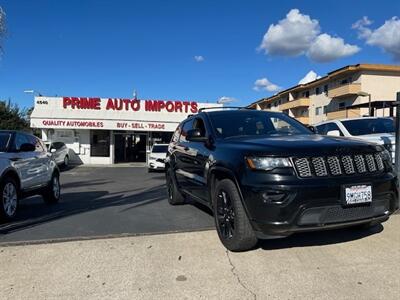 2017 Jeep Grand Cherokee Laredo SUV