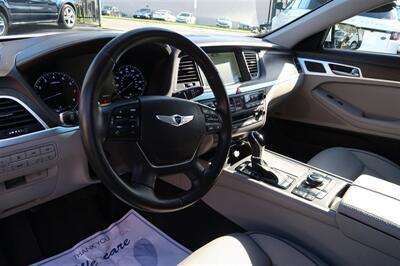 2015 Hyundai Genesis 3.8L   - Photo 8 - San Diego, CA 92120