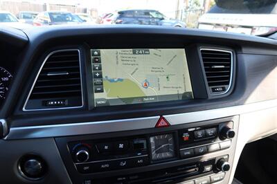 2015 Hyundai Genesis 3.8L   - Photo 10 - San Diego, CA 92120