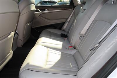 2015 Hyundai Genesis 3.8L   - Photo 13 - San Diego, CA 92120