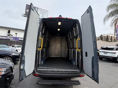 2019 Mercedes-Benz Sprinter 2500   - Photo 4 - San Diego, CA 92120