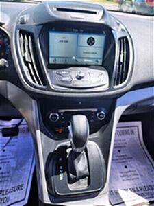 2016 Ford Escape SE   - Photo 84 - San Diego, CA 92120