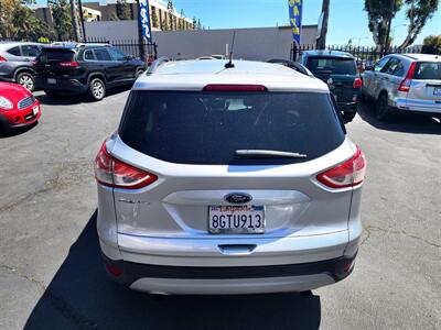 2016 Ford Escape SE   - Photo 5 - San Diego, CA 92120