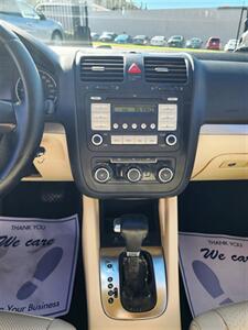 2010 Volkswagen Jetta Limited Edition PZEV   - Photo 36 - San Diego, CA 92120
