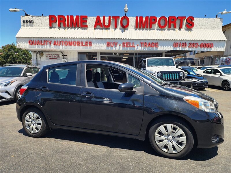 2013 Toyota Yaris 5-Door LE - Photo 1 - San Diego, CA 92120