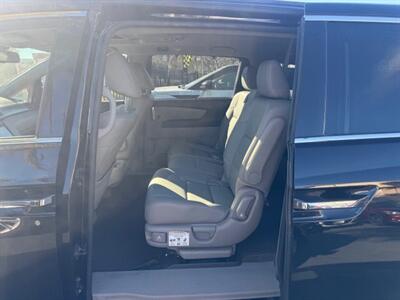 2015 Honda Odyssey Touring   - Photo 9 - San Diego, CA 92120