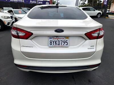 2015 Ford Fusion SE   - Photo 8 - San Diego, CA 92120