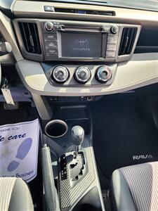 2013 Toyota RAV4 LE   - Photo 17 - San Diego, CA 92120