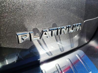 2017 Nissan Pathfinder Platinum   - Photo 29 - San Diego, CA 92120