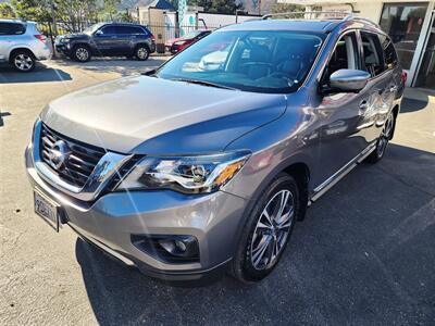 2017 Nissan Pathfinder Platinum   - Photo 17 - San Diego, CA 92120