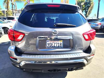 2017 Nissan Pathfinder Platinum   - Photo 4 - San Diego, CA 92120