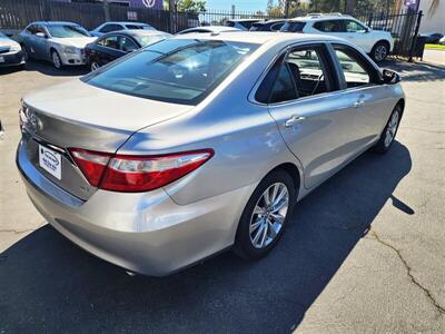 2017 Toyota Camry XLE   - Photo 18 - San Diego, CA 92120