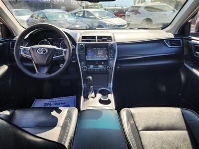 2017 Toyota Camry XLE   - Photo 28 - San Diego, CA 92120