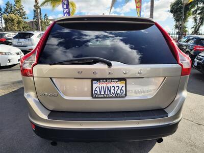 2013 Volvo XC60 3.2   - Photo 2 - San Diego, CA 92120