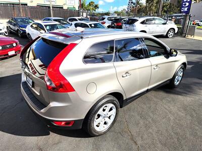 2013 Volvo XC60 3.2   - Photo 4 - San Diego, CA 92120