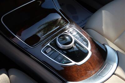 2017 Mercedes-Benz GLC GLC 300   - Photo 11 - San Diego, CA 92120